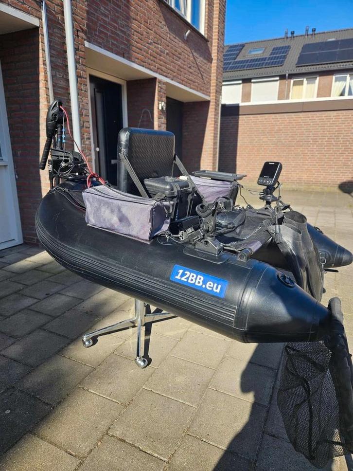 Belly boot, voor vissersboot liefhebbers bezichtigen ., Watersport en Boten, Rubberboten, Zo goed als nieuw, Ophalen of Verzenden