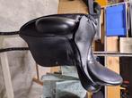 Zadel (dressuurzadel 17inch), Dieren en Toebehoren, Ophalen, Zo goed als nieuw, Dressuur