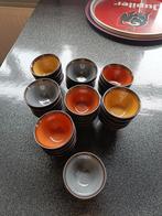 Set de 37 bols à sauce, Enlèvement