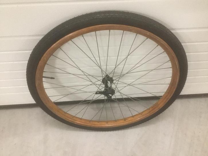 Oude houten fietsvelgen, Fietsen en Brommers, Fietsonderdelen, Gebruikt, Band, Ophalen