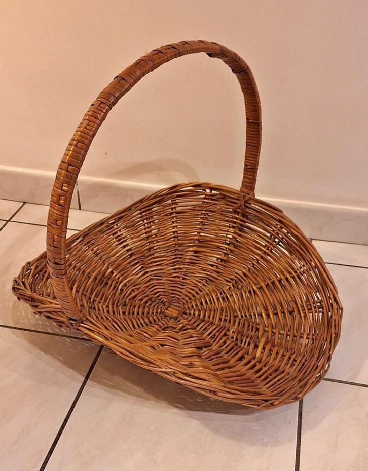 GRAND PANIER A BUCHES POUR LA CHEMINEE, Maison & Meubles, Armoires | Casiers, Utilisé, Enlèvement