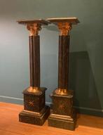 Paar Empire-zuilen in groen marmer, Zo goed als nieuw