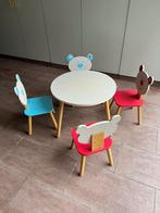 Houten kindertafel met 4 stoelen, Kinderen en Baby's, Ophalen of Verzenden, Zo goed als nieuw
