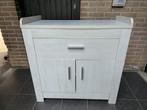 Gratis luiertafel / Verzorgingstafel, Gebruikt, Kast, 75 tot 100 cm, Minder dan 50 cm