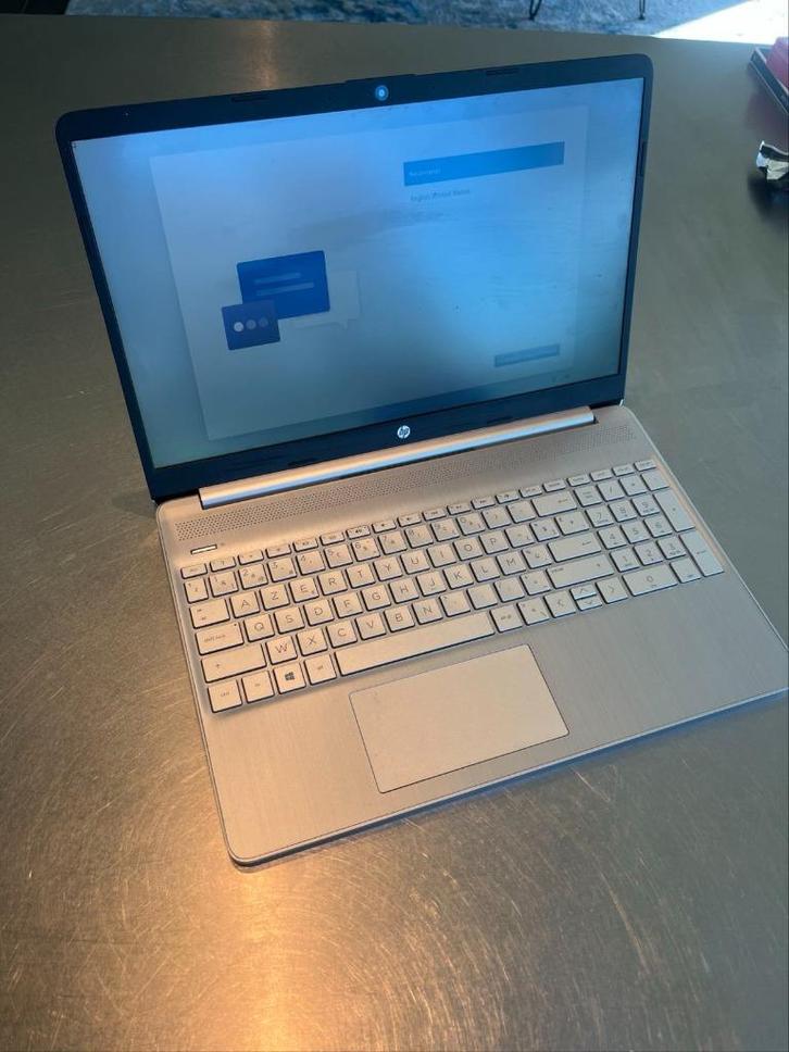 hp 15 inch laptop, Computers en Software, Windows Laptops, Zo goed als nieuw, 15 inch, HDD, 2 tot 3 Ghz, 8 GB, Azerty, Ophalen