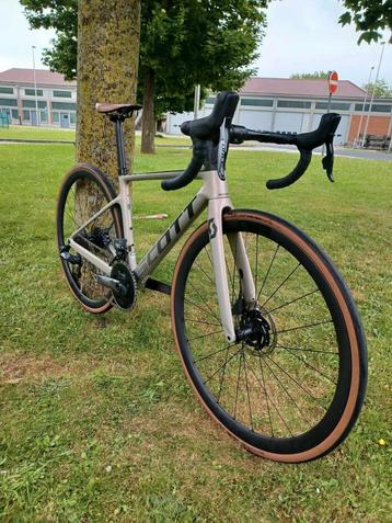 Scott Addict RC 10 maat XS/49 beschikbaar voor biedingen