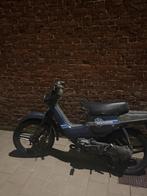 Wallaroo blok, Ophalen, Zo goed als nieuw, Honda