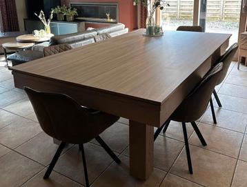 Eettafel met biljart  beschikbaar voor biedingen