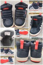 Zwarte Adidas sneakers Mt 22, Kinderen en Baby's, Ophalen of Verzenden