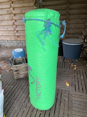 Bokszak beschikbaar voor biedingen