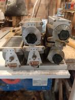 a vendre un lot de 132 tube plus des selves a roulettes, Enlèvement ou Envoi, Utilisé, Émetteur et Récepteur