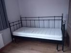 Ikea bed inclusief twee schone matrassen, Huis en Inrichting, Slaapkamer | Bedden, Ophalen, Verstelbaar, 90 cm, Zwart