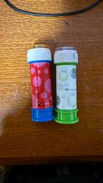 2 Bellenblaas Potjes! Buiten! Maak uw kind blij en blaas!, Enlèvement ou Envoi, Comme neuf