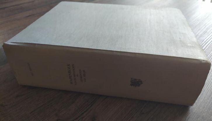 Wapenboek van de provincien en gemeenten van Belgie (1955), Boeken, Geschiedenis | Stad en Regio, Gelezen, Ophalen of Verzenden
