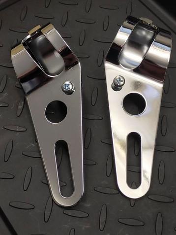 Nieuw universeel chroom setje koplamp bevestiging  beschikbaar voor biedingen