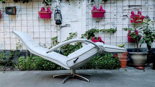 Jori Mensana, Jean-Pierre Audebert, wit lederen relax, Huis en Inrichting, Fauteuils, Gebruikt, Leer, Metaal, Ophalen