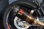 KTM Duke 125 met Akrapovic-valbescherming NIEUWSTAAT, Motoren, Motoren | KTM, Naked bike, Bedrijf, 125 cc, 1 cilinder