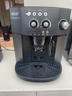 Cappuccino en koffie auromaat / machine Delonghi, Elektronische apparatuur, Koffiezetapparaten, Ophalen, Zo goed als nieuw, Koffiemachine
