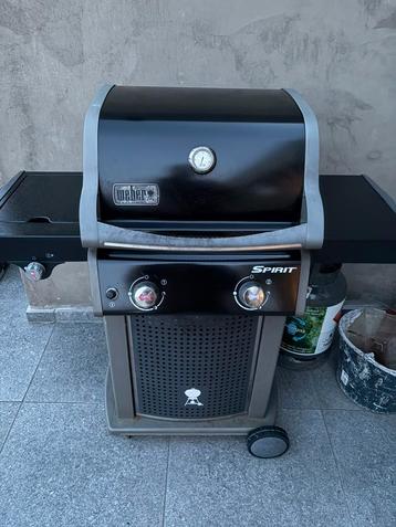 Weber Spirit 2 bruleurs + 1 beschikbaar voor biedingen