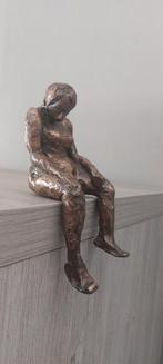 Vol bronzen sculptuur.  Hoogte is 19 cm.
Gelimiteerd op 8, Ophalen of Verzenden