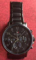Herenhorloge Tommy Hilfiger zwarte wijzerplaat, Handtassen en Accessoires, Horloges | Heren, Overige merken, Overige materialen