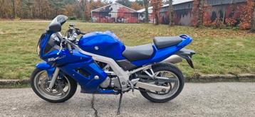 Suzuki sv 650 bj 2005 55000km met schade beschikbaar voor biedingen