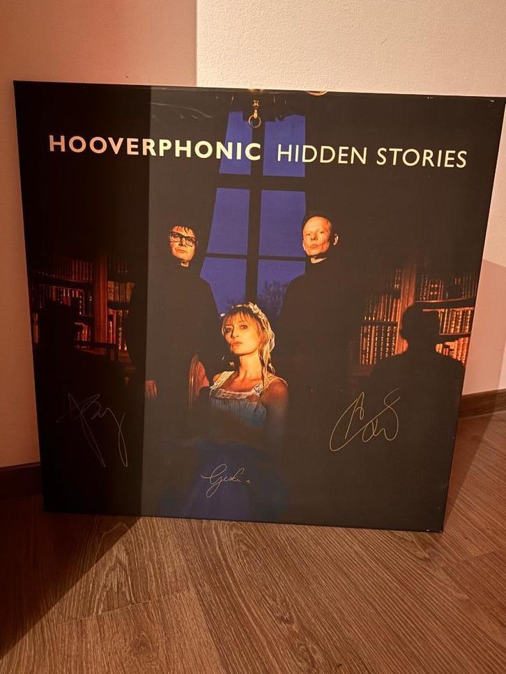 Gesigneerde canvas van Hooverphonic, Diversen, Overige Diversen, Nieuw, Ophalen
