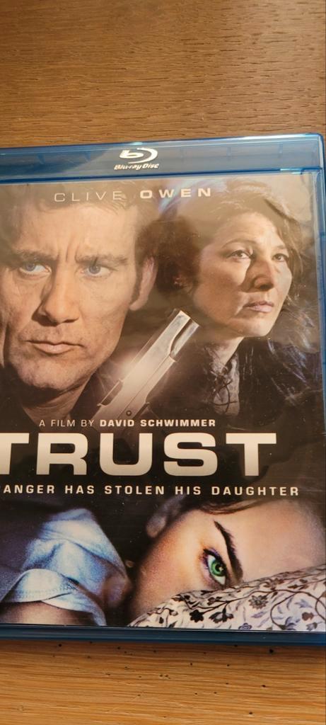 Trust "A Film By David Swimmer", Cd's en Dvd's, Blu-ray, Zo goed als nieuw, Drama, Verzenden