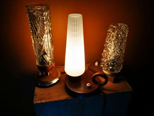 Teak 70's sfeer disign lampjes zeer mooi, Huis en Inrichting, Lampen | Tafellampen, Zo goed als nieuw, Minder dan 50 cm, Hout