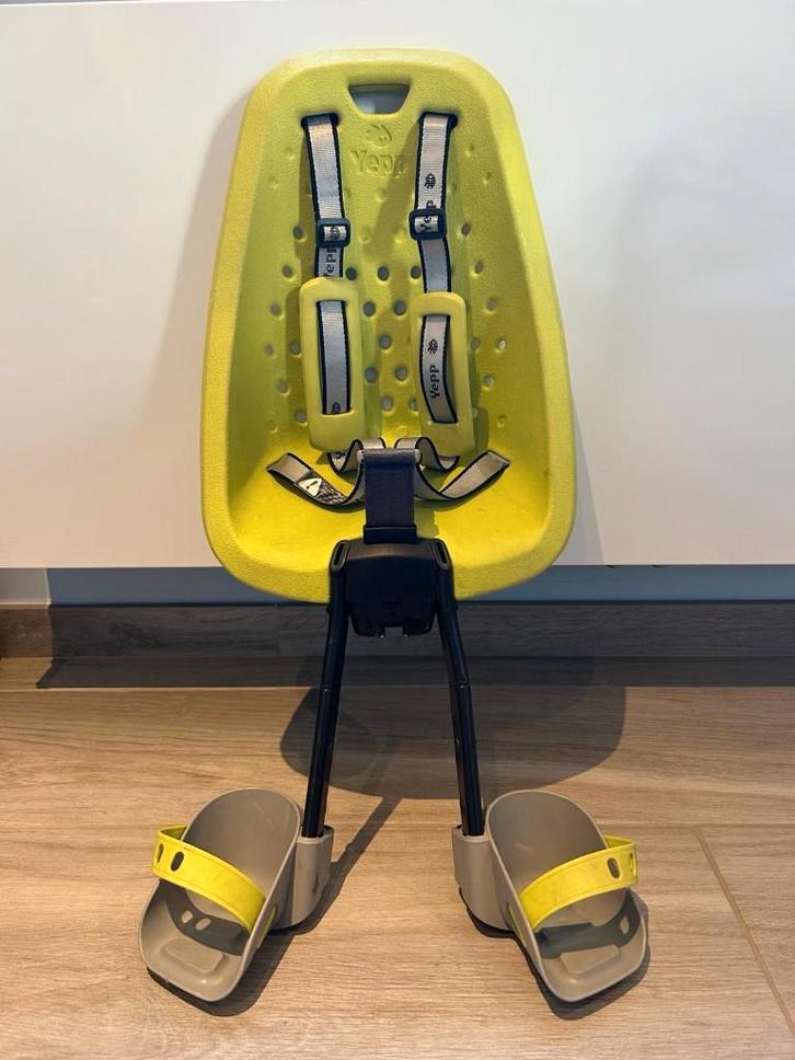 Thule Yepp GMG fietsstoel - lime, Vélos & Vélomoteurs, Accessoires vélo | Sièges de vélo, Comme neuf, Siège avant, 9 à 18 kg, Repose-pieds