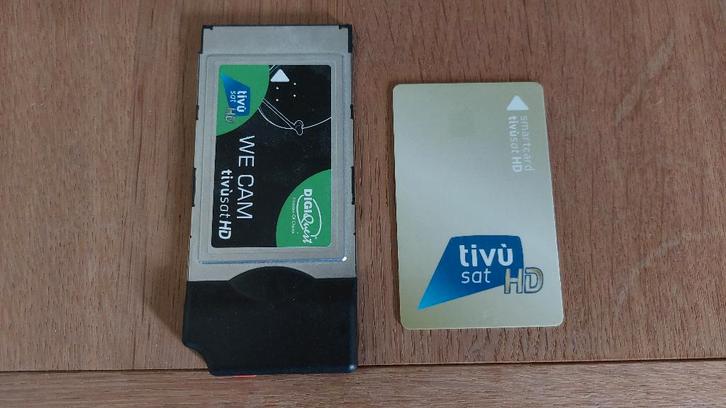 Carte et module CI+ Tivusat activé, Audio, Tv en Foto, Schotelantennes, Gebruikt, (Schotel)antenne-accessoires, Ophalen