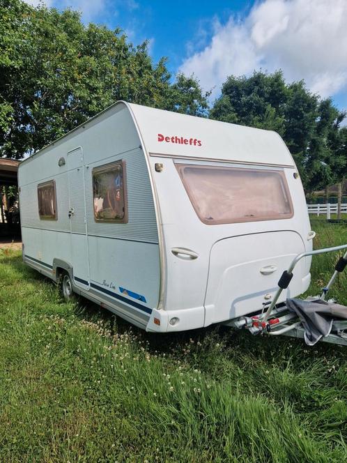 Dethleffs caravan met stapelbed, Caravans en Kamperen, Caravans, Particulier, Dethleffs, Airco, Douche, Fietsenrek, Luifel, Ophalen