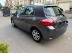 Toyota Auris benzine met volledige service, Auto's, Toyota, Voorwielaandrijving, Euro 5, Stof, Zwart