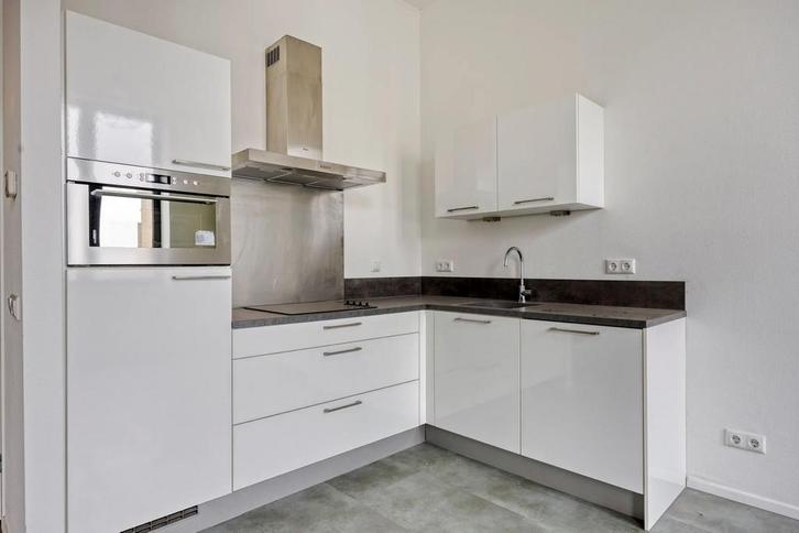 Cuisine d'angle complète et soignée + équipement + DÉMONTÉE, Maison & Meubles, Cuisine | Cuisines complètes, Comme neuf, Cuisine d'angle