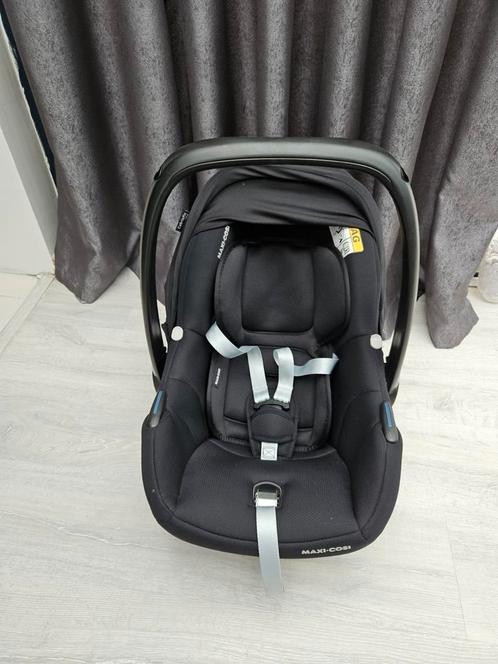 Cabriolet Maxi-Cosi I-Size + Base, Enfants & Bébés, Sièges auto, Comme neuf, Maxi-Cosi, Enlèvement ou Envoi