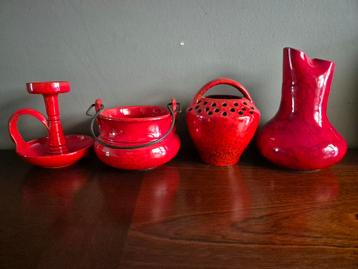 Set midcentury keramiek – rood glazuur – vintage jaren 50/60 beschikbaar voor biedingen