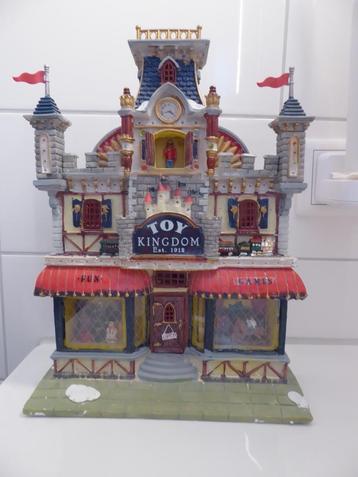 Lemax Christmas Village Facade Toy Kingdom, Divers, Noël, Enlèvement ou Envoi