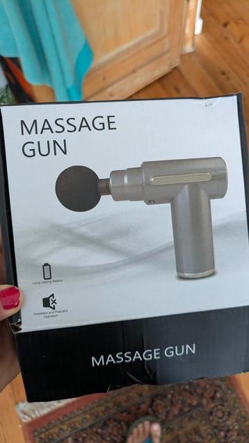 Massage gun  beschikbaar voor biedingen