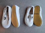 2 baskets taille 24 et 26, Sports & Fitness, Gymnastique, Enlèvement ou Envoi, Comme neuf, Blanc, Chaussons de gymnastique