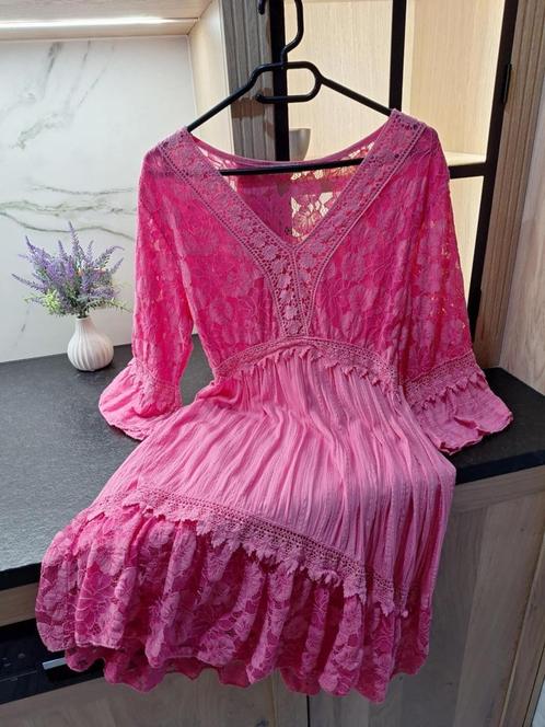 Fleurig Roze kleedje (nieuw), Kleding | Dames, Jurken, Roze, Boven de knie, Ophalen