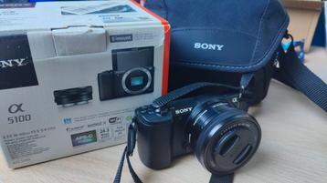 Sony a5100 Camera + Lens + Doos + Tas, Ophalen of Verzenden, Zo goed als nieuw, Sony