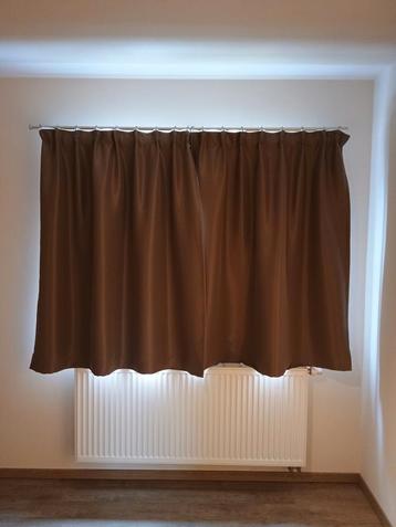 Gordijnroede aluminium + verduisterend gordijn beschikbaar voor biedingen