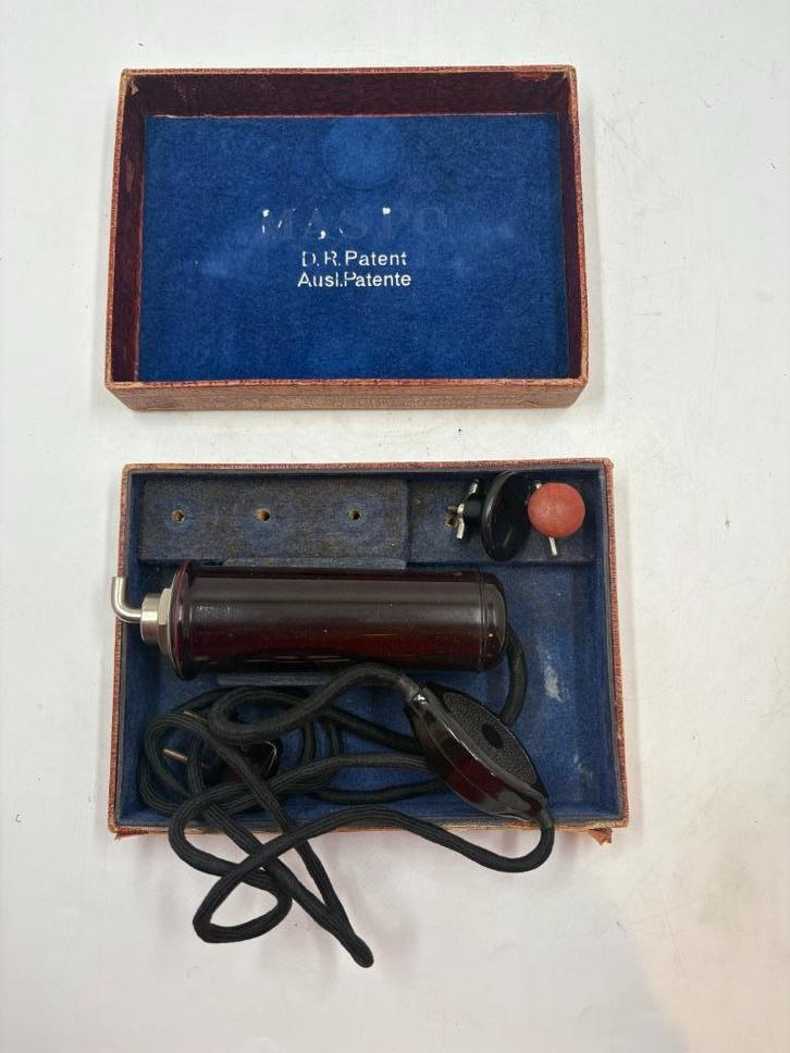 Appareil électrothérapie MASPO D.R. Patent années 1930, Antiquités & Art, Antiquités | Céramique & Poterie, Enlèvement ou Envoi