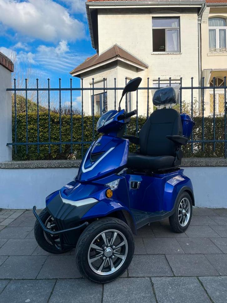 Scootmobiel 25 km/h ROLLIX voiturete électrique état neuf, Divers, Chaises roulantes, Comme neuf, Fauteuil roulant électrique