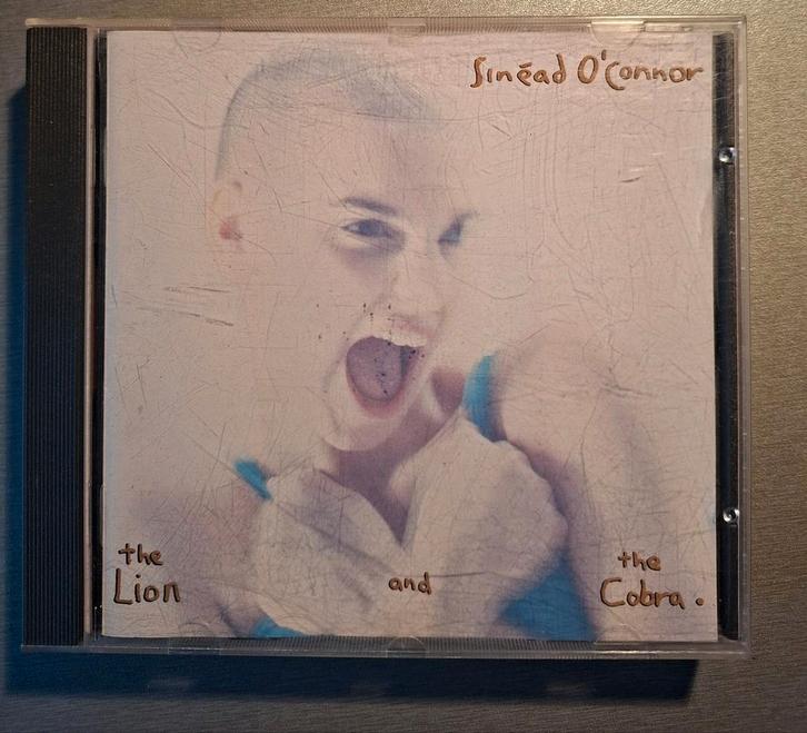 Cd. Sinead O Connor.  The Lion and the cobra., Cd's en Dvd's, Cd's | Rock, Ophalen of Verzenden