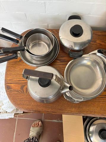 Kookpotten en pannen  Lagostina, Maison & Meubles, Cuisine | Casseroles & Poêles, Enlèvement, Utilisé