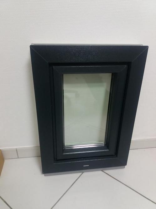 Fenêtre Ext Gris Anthracite RAL 7016 Int Blanc Ral 9016, Doe-het-zelf en Bouw, Platen en Panelen, Nieuw, Ophalen of Verzenden