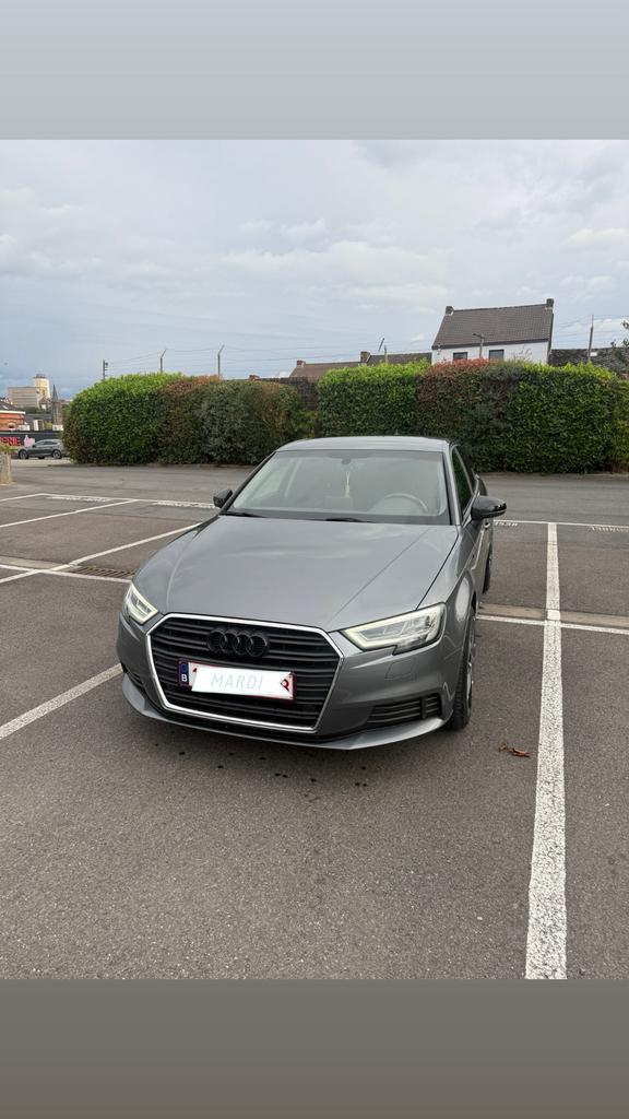 Audi A3 Sportback, Autos, Audi, A3, Diesel, Euro 6, Autre carrosserie, 5 portes, Automatique, Argent ou Gris, Noir, Cuir, Enlèvement