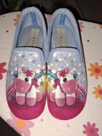 Nieuwe gesloten  pantoffels meisjes maat 33, Neuf, Enlèvement ou Envoi, Autres types, Fille