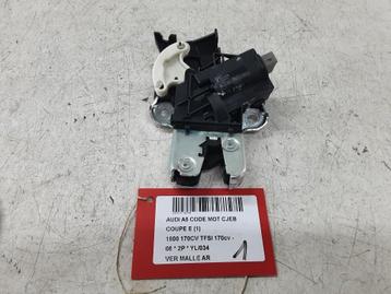 ACHTERKLEPSLOT Audi A5 (8T3) (01-2007/01-2017) (4F5827505D) beschikbaar voor biedingen